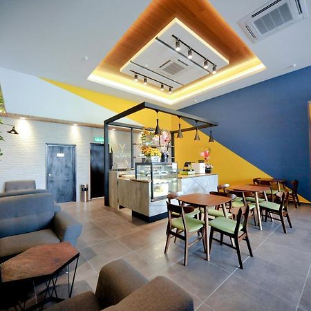 Mye Hotel Muar Extérieur photo
