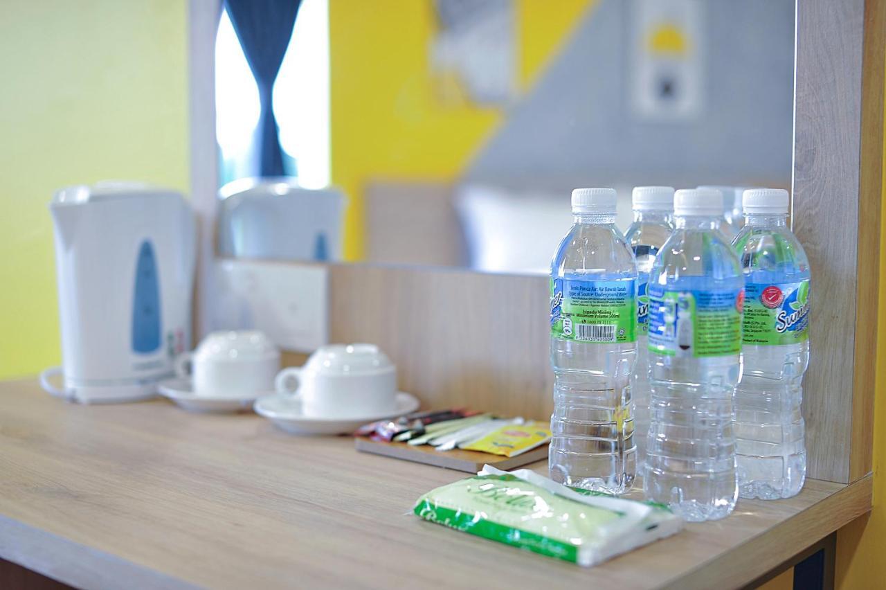 Mye Hotel Muar Extérieur photo